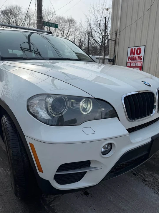 2011 BMW E70 X5 - Image 3 of 20