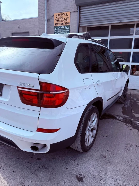 2011 BMW E70 X5 - Image 19 of 20