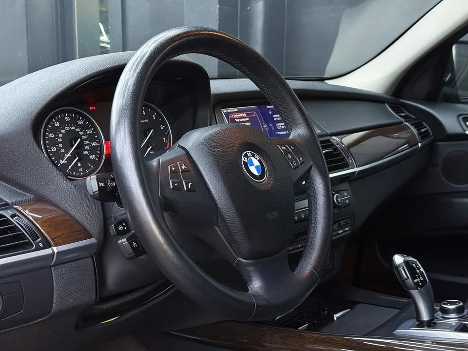 2011 BMW E70 X5 - Image 16 of 20