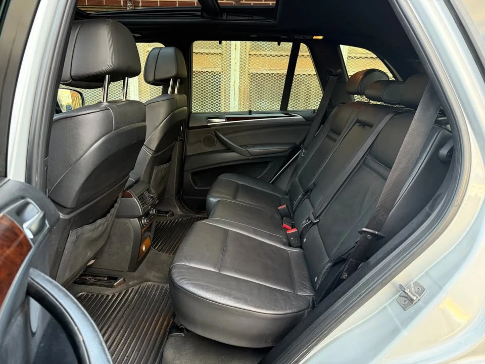 2011 BMW E70 X5 - Image 10 of 16
