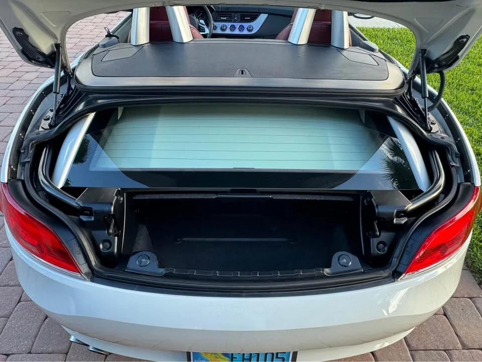 2011 BMW E89 Z4 Roadster - Image 16 of 18