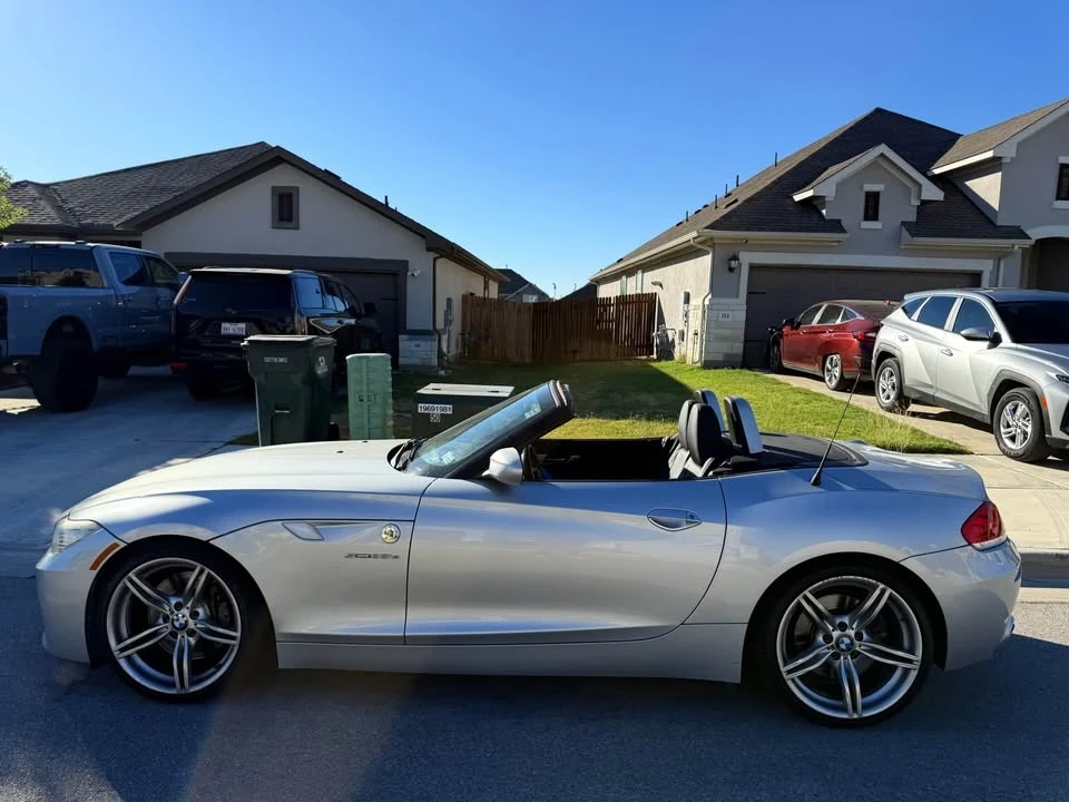 2011 BMW E89 Z4 Roadster - Image 2 of 17