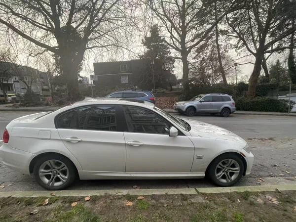 2011 BMW E90 3 Series Sedan - Image 2 of 5