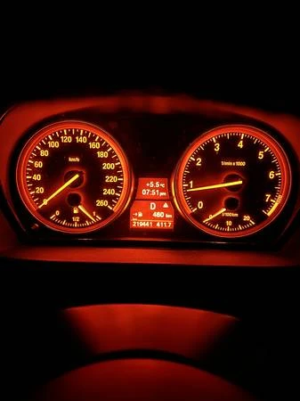 2011 BMW E90 3 Series Sedan - Image 3 of 5
