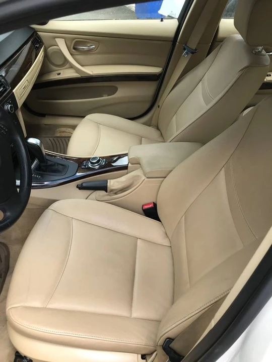 2011 BMW E90 3 Series Sedan - Image 6 of 8