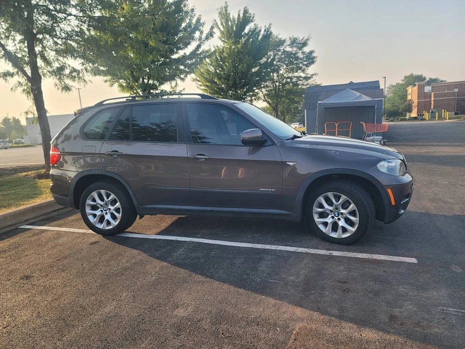 2011 BMW E70 X5 - Image 2 of 11