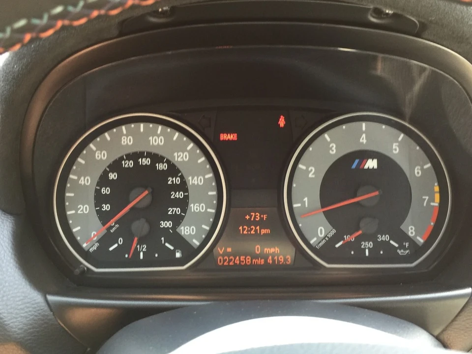 2011 BMW 1M - Image 6 of 13
