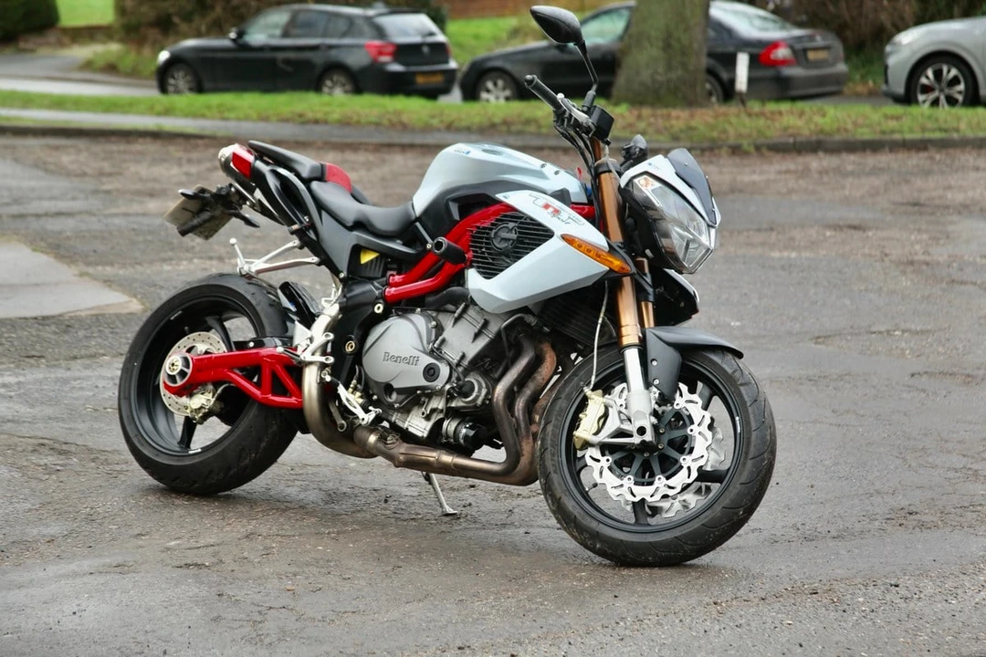 2011 Benelli - Image 10 of 30