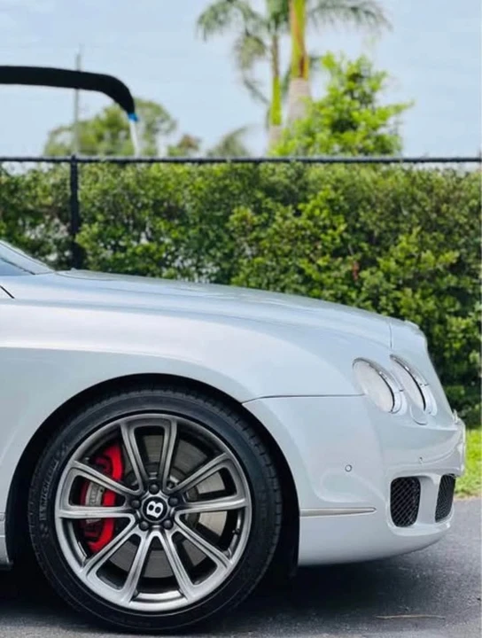 2011 Bentley Continental GTC - Image 2 of 12