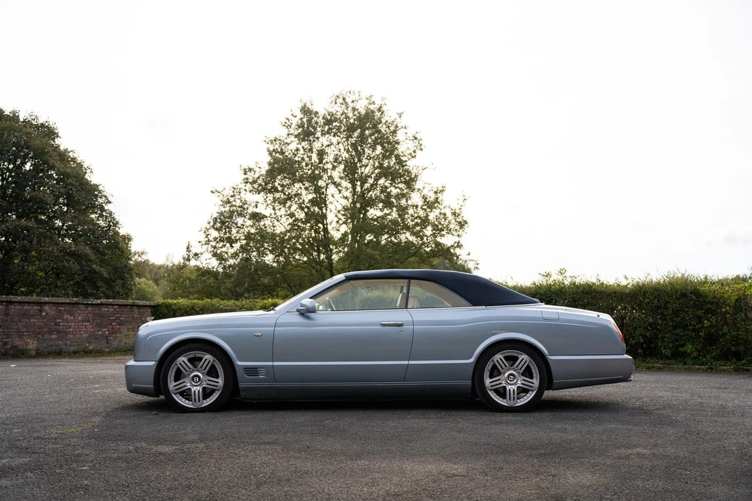 2011 Bentley Azure 2nd Gen - Image 24 of 30