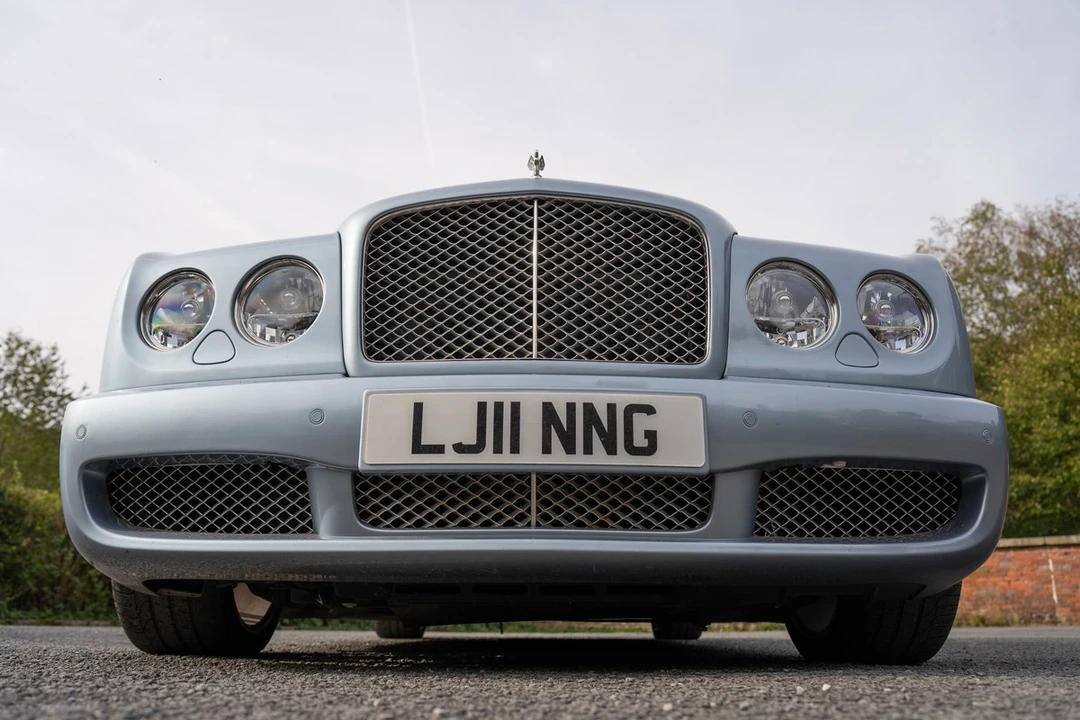 2011 Bentley Azure 2nd Gen - Image 18 of 30