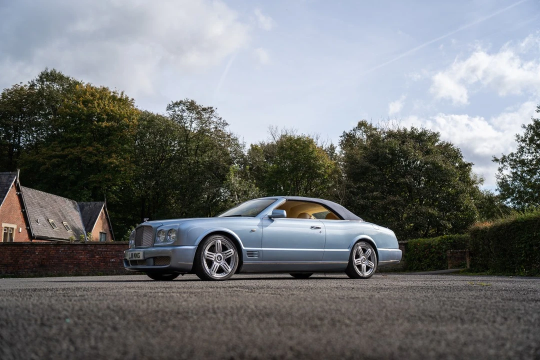 2011 Bentley Azure 2nd Gen - Image 14 of 30