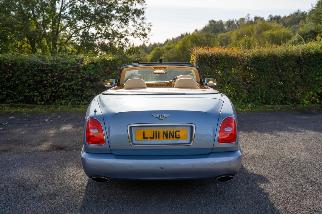 2011 Bentley Azure 2nd Gen - Image 11 of 30