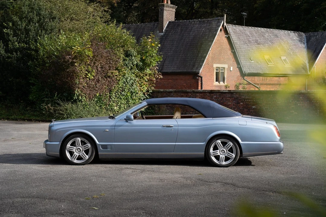 2011 Bentley Azure 2nd Gen - Image 25 of 30