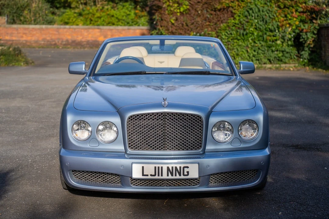 2011 Bentley Azure 2nd Gen - Image 4 of 30