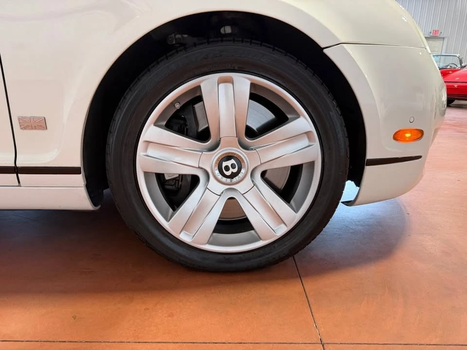 2011 Bentley Continental GT 1st Gen - Image 18 of 20