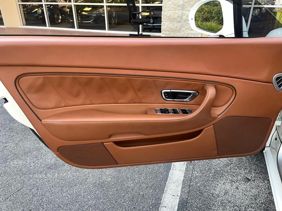 2011 Bentley Continental GTC - Image 29 of 31