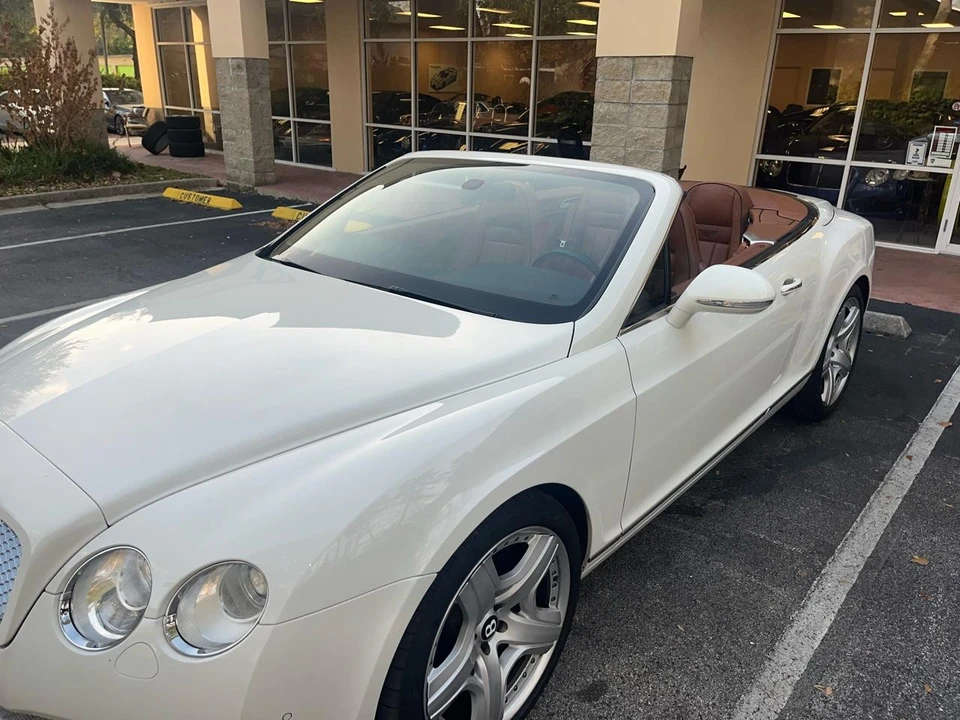 2011 Bentley Continental GTC - Image 12 of 31