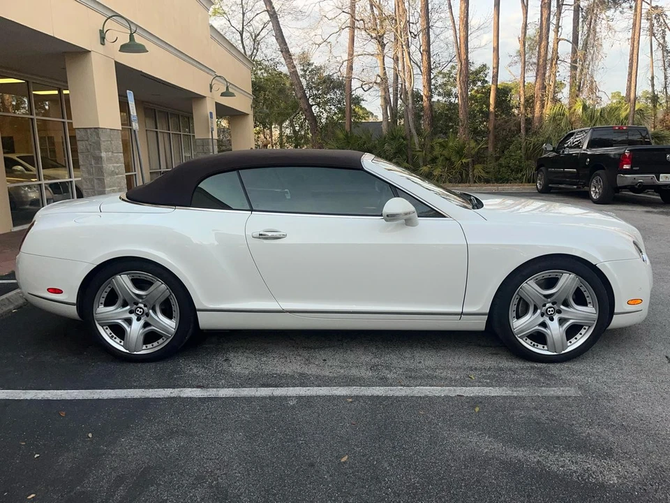 2011 Bentley Continental GTC - Image 17 of 31