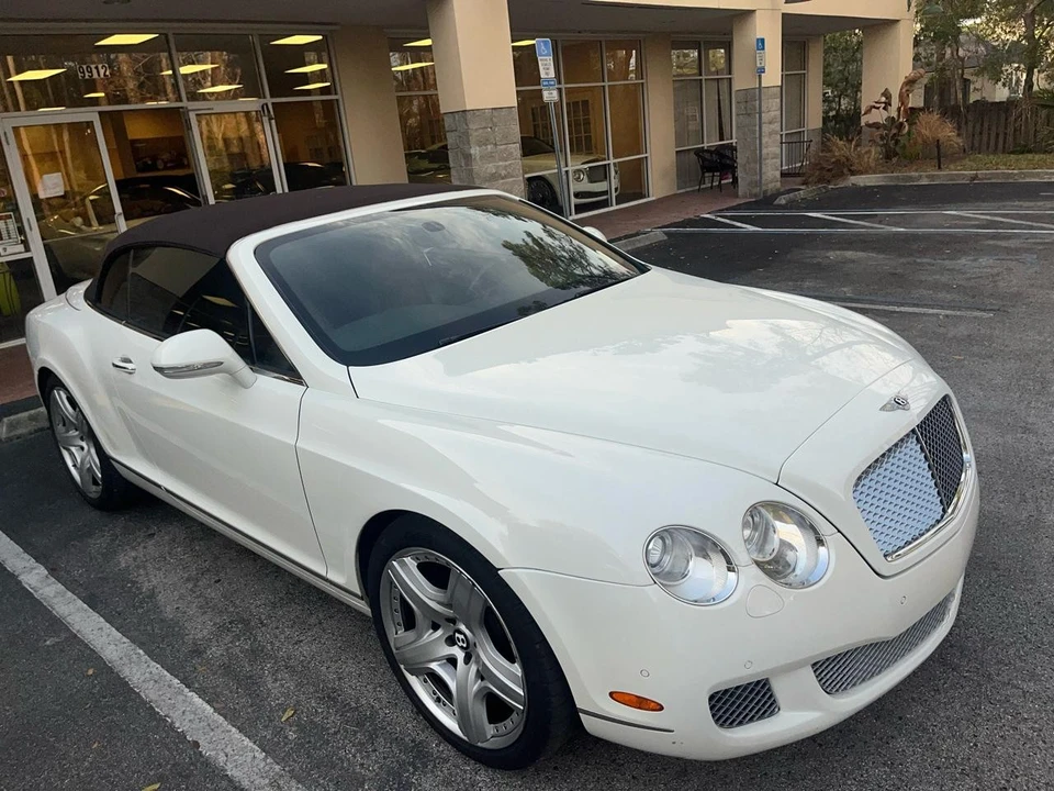 2011 Bentley Continental GTC - Image 16 of 31