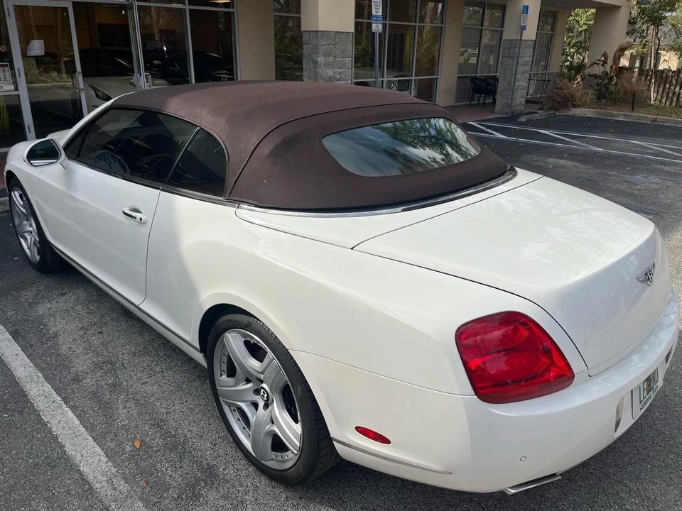 2011 Bentley Continental GTC - Image 23 of 31