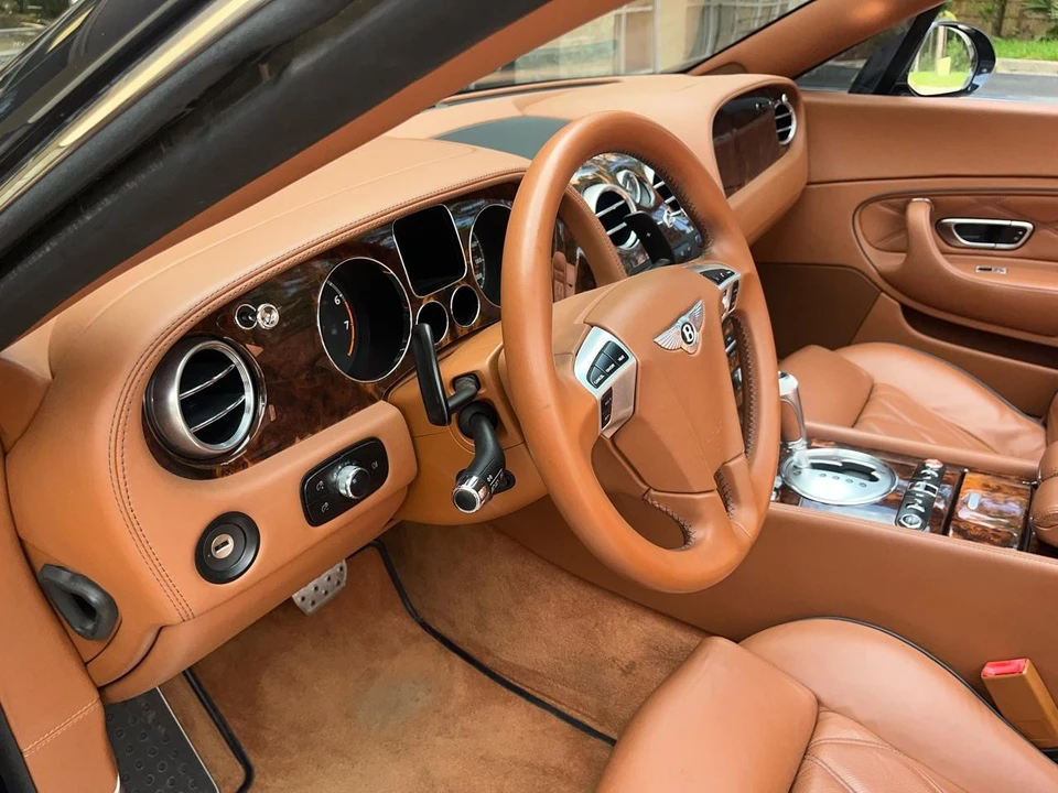 2011 Bentley Continental GT Speed 1st Gen - Image 28 of 31