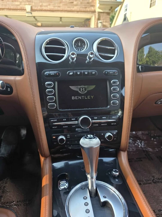 2011 Bentley Continental Flying Spur - Image 14 of 17