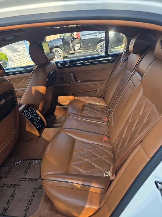 2011 Bentley Continental Flying Spur - Image 8 of 17