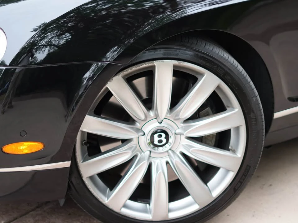 2011 Bentley Continental Flying Spur - Image 9 of 18