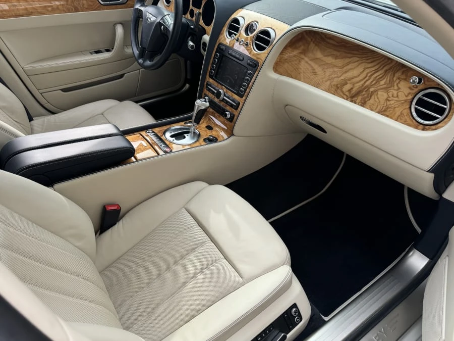 2011 Bentley Continental Flying Spur - Image 9 of 12