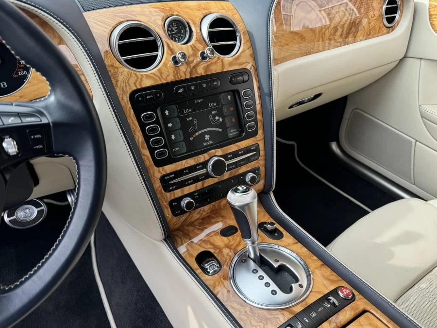 2011 Bentley Continental Flying Spur - Image 8 of 12