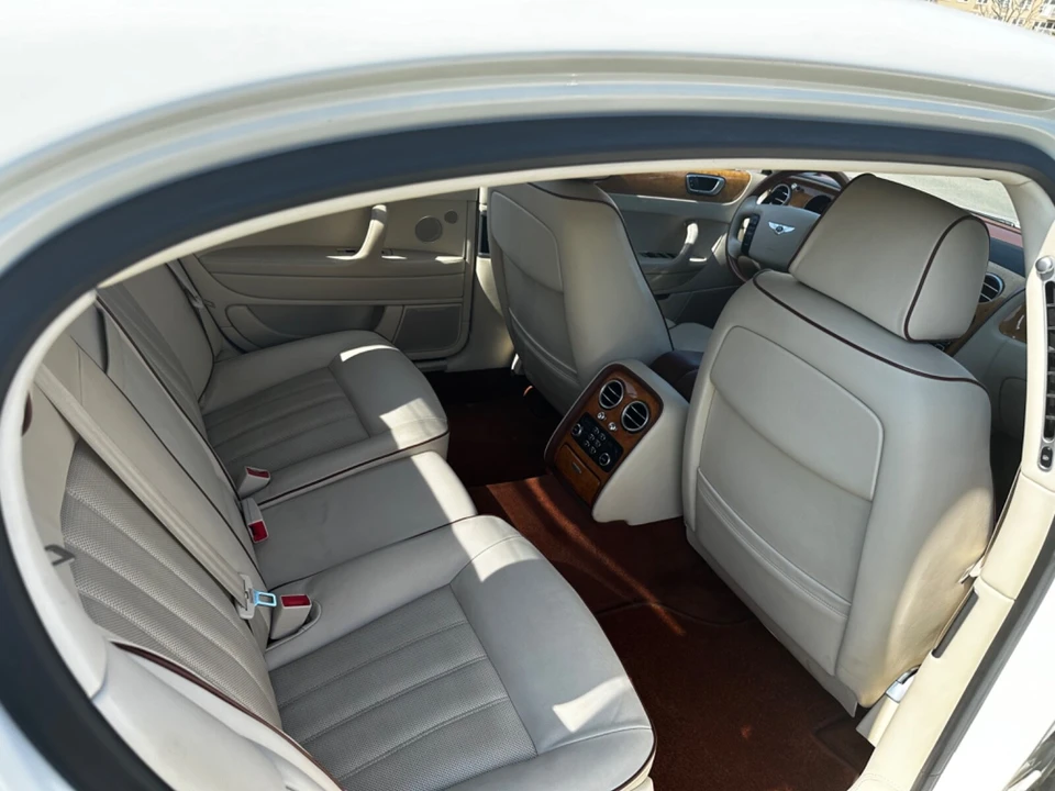 2011 Bentley Continental Flying Spur - Image 8 of 16