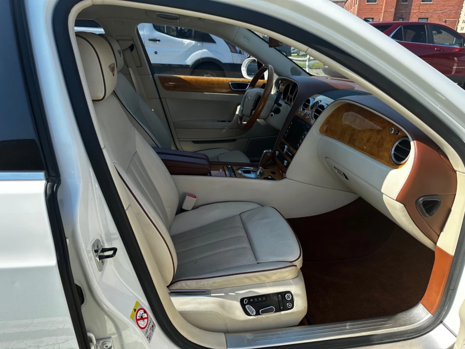 2011 Bentley Continental Flying Spur - Image 7 of 16