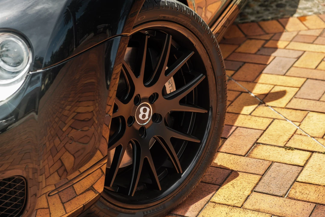2011 Bentley Continental Flying Spur - Image 30 of 31
