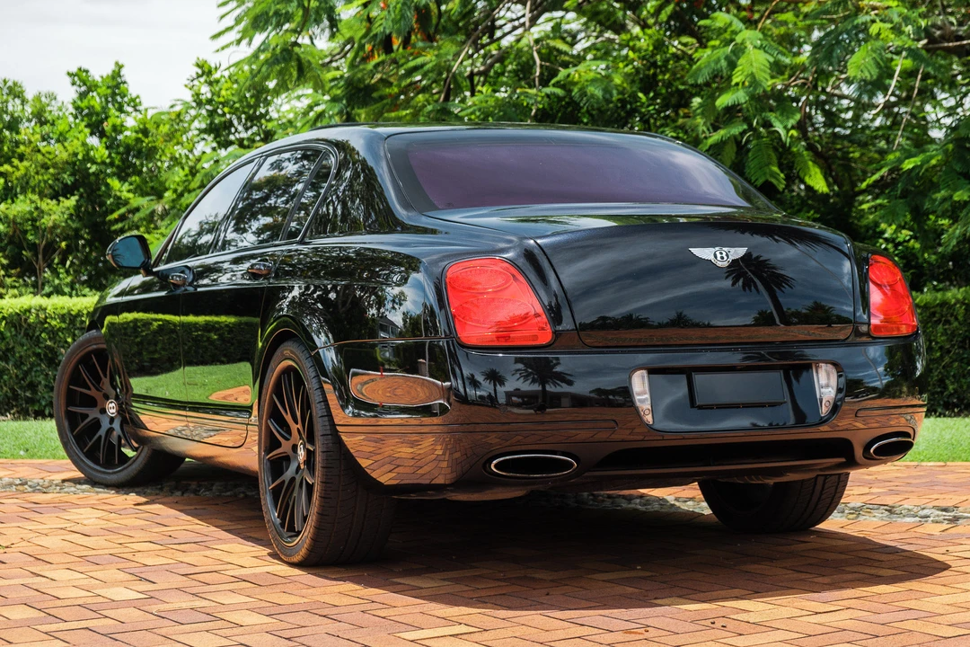2011 Bentley Continental Flying Spur - Image 13 of 31