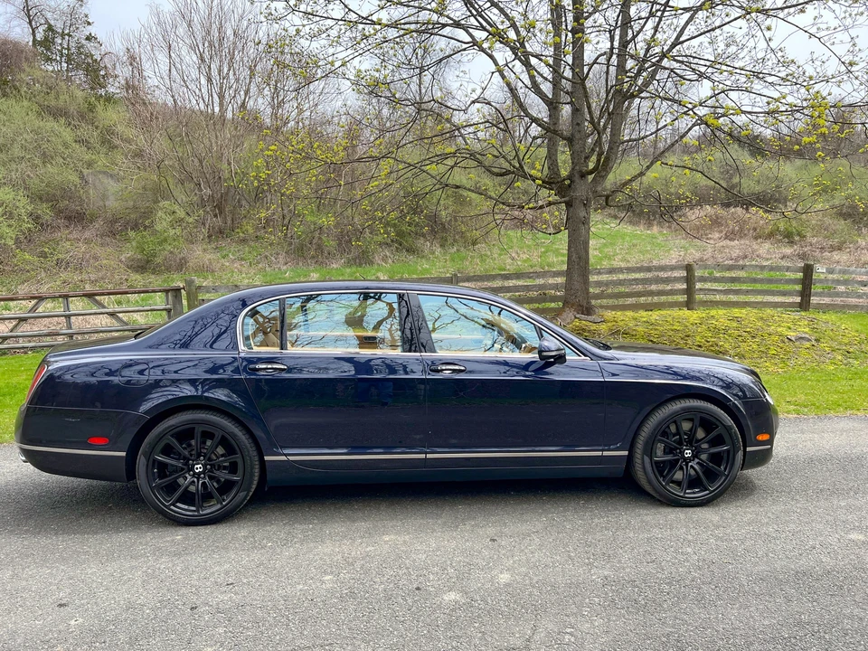 2011 Bentley Continental Flying Spur - Image 30 of 31