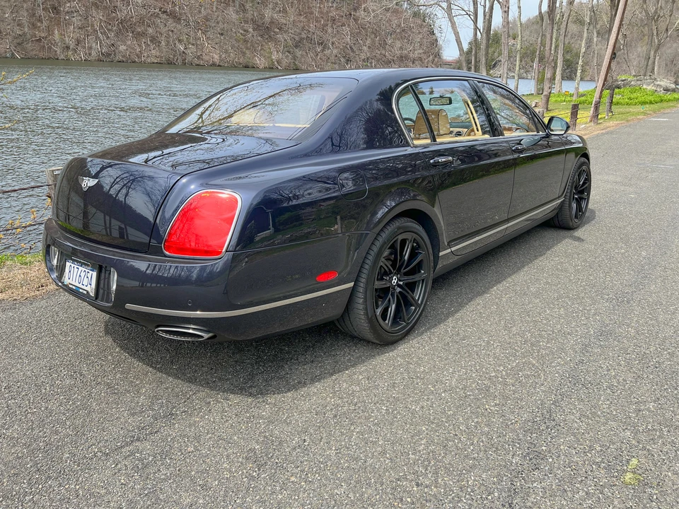 2011 Bentley Continental Flying Spur - Image 24 of 31