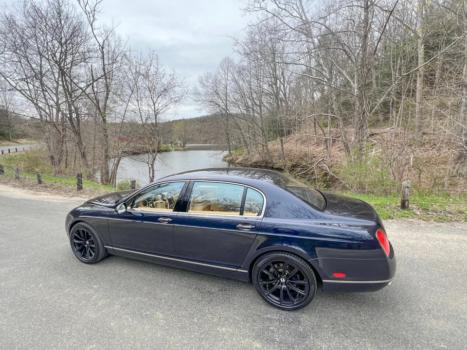 2011 Bentley Continental Flying Spur - Image 12 of 31
