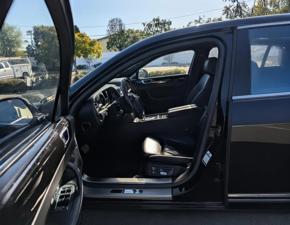 2011 Bentley Continental Flying Spur - Image 23 of 31