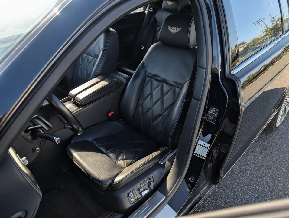 2011 Bentley Continental Flying Spur - Image 24 of 31