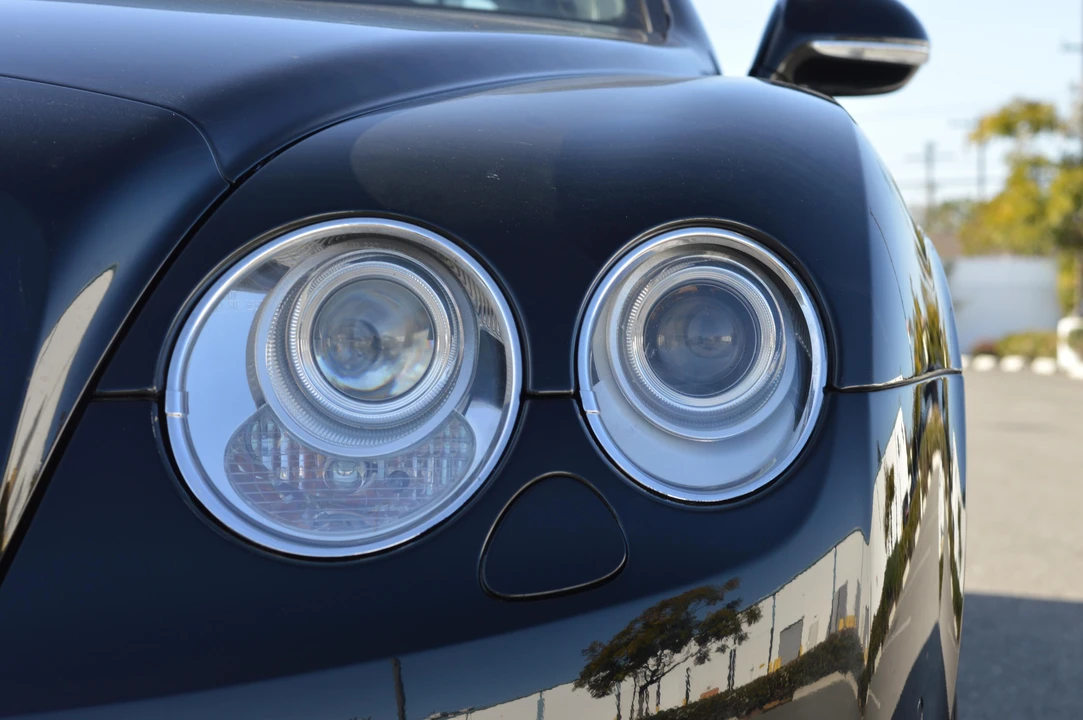 2011 Bentley Continental Flying Spur - Image 11 of 31