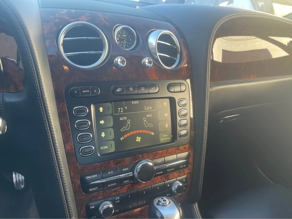 2011 Bentley Continental GT 1st Gen - Image 16 of 18