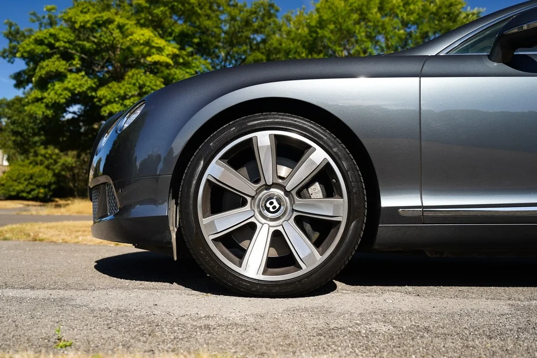 2011 Bentley Continental GT 1st Gen - Image 25 of 31