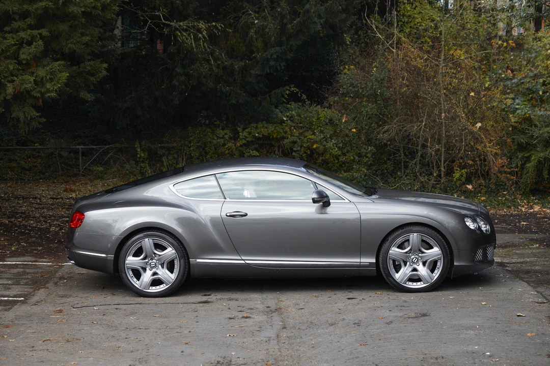 2011 Bentley Continental - Image 9 of 31