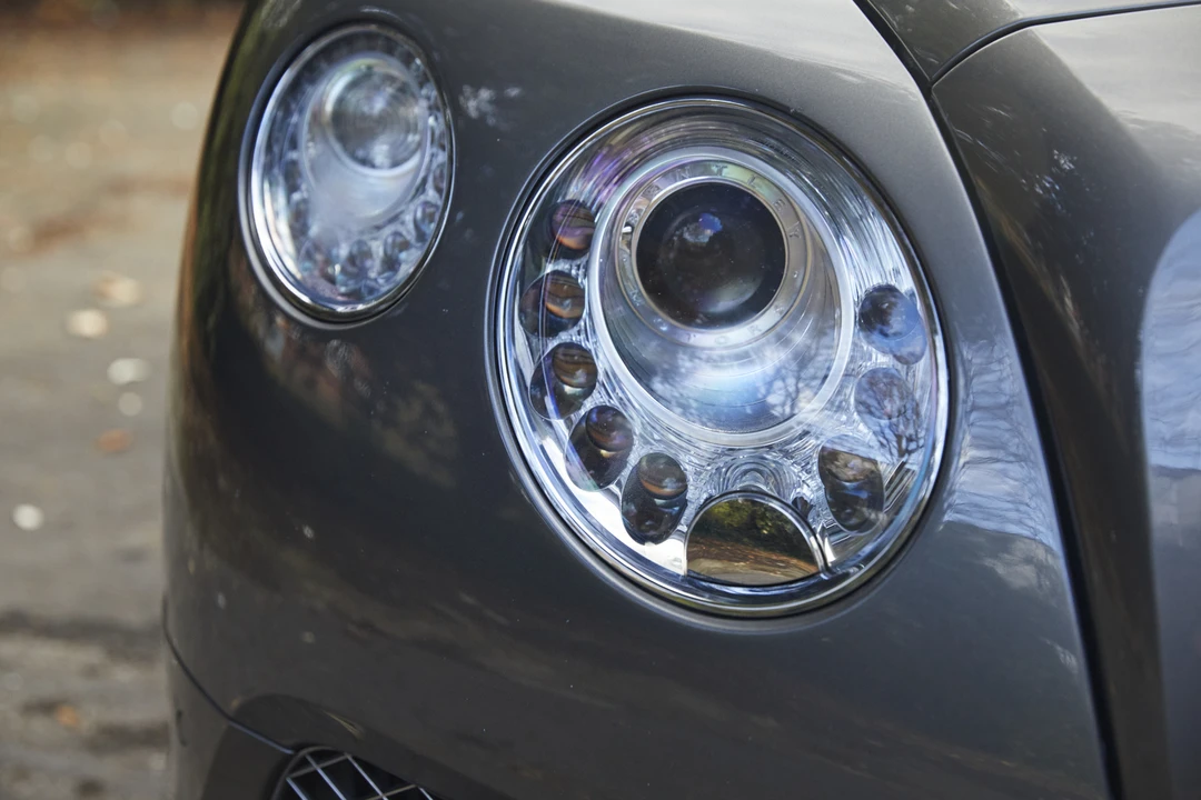 2011 Bentley Continental - Image 27 of 31