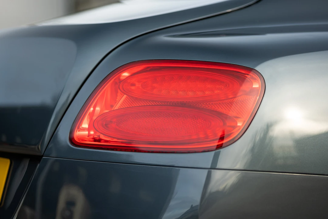 2011 Bentley Continental GT 1st Gen - Image 28 of 31