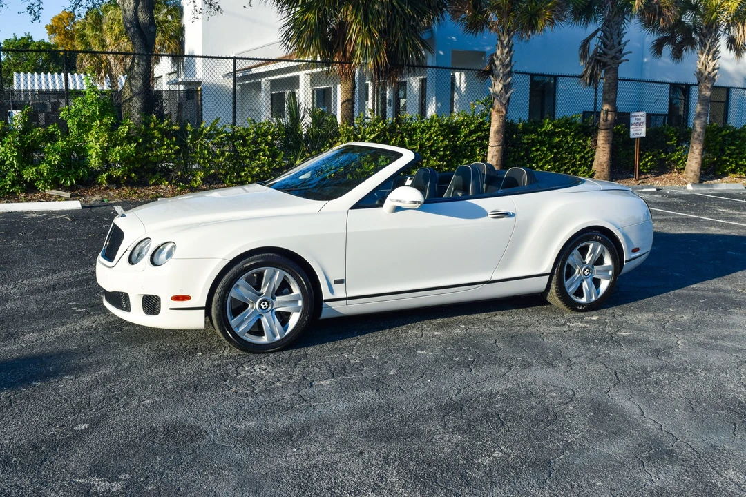 2011 Bentley Continental GTC - Image 2 of 31