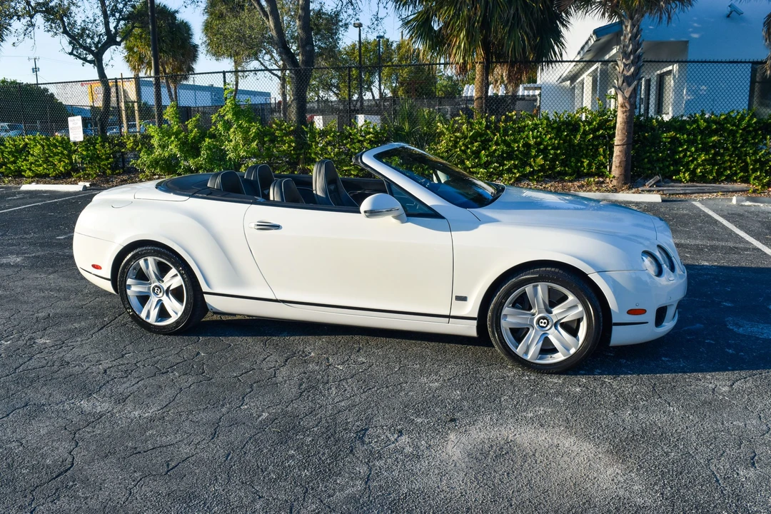 2011 Bentley Continental GTC - Image 26 of 31