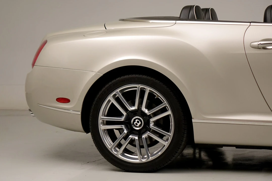 2011 Bentley Continental GTC - Image 28 of 31