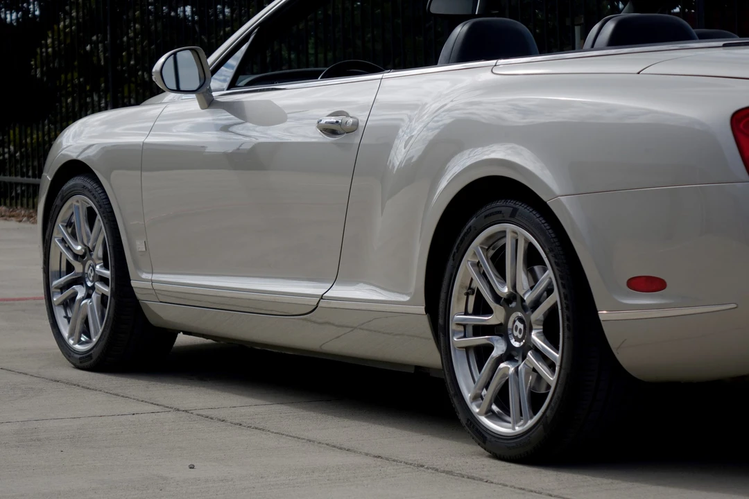 2011 Bentley Continental GTC - Image 25 of 31